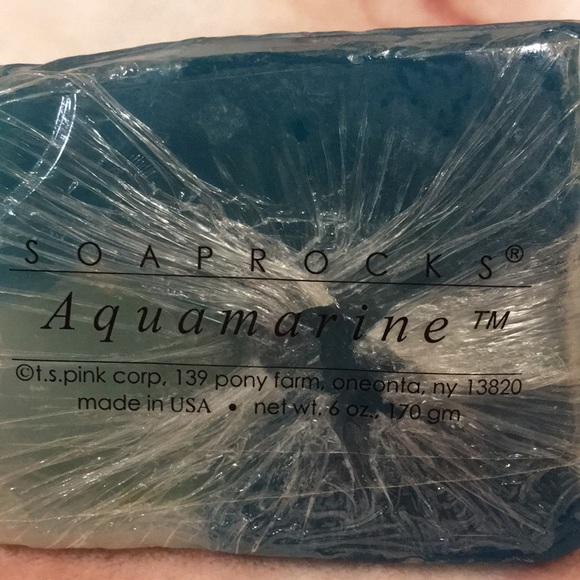 Aquamarine Scented Soap Rocks Hand Soap 6 oz NWT - Picture 12 of 13